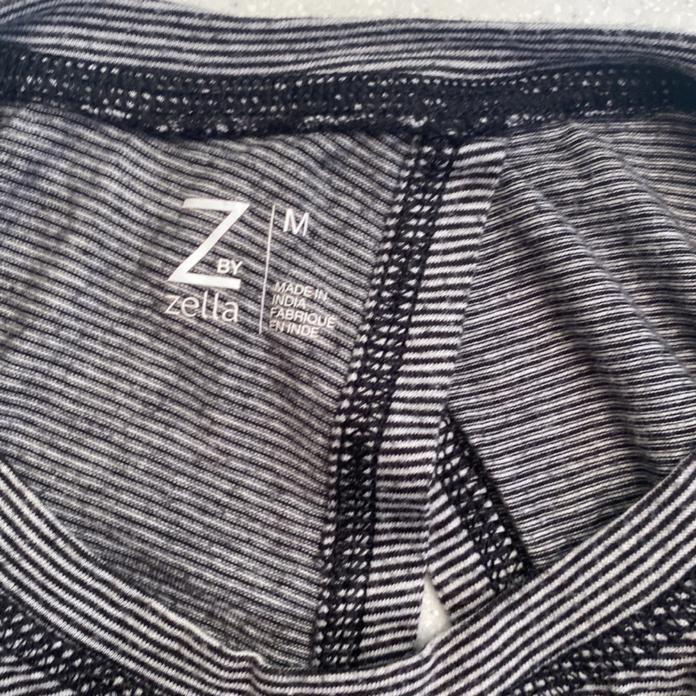 Zella Striped Tee shirt - Picture 4 of 4